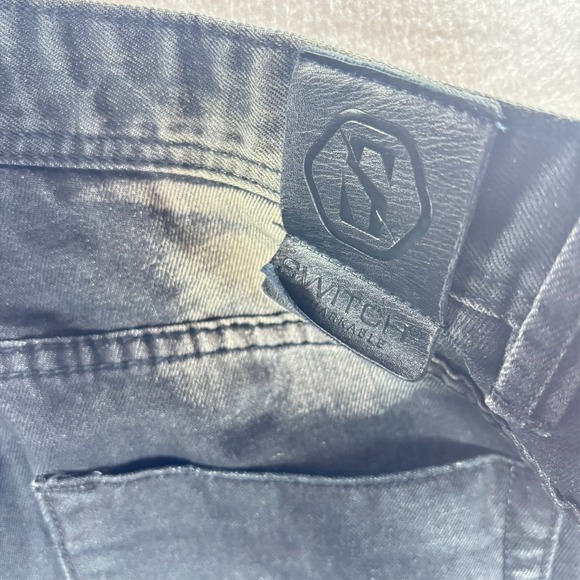 Switch Jeans Mens Thrashed Black Distressed Grunge Hip Hop Skinny Sz 34x30 - Picture 13 of 14